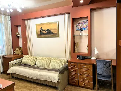квартира за адресою Новодарницька вул., 27