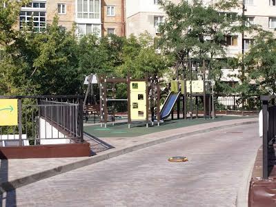 квартира по адресу Василия Тютюнника ул. (Анрі Барбюса), 28-А