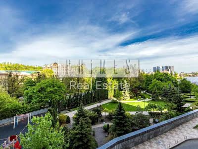 квартира по адресу Андрея Верхогляда ул. (Михайла Драгомирова), 3