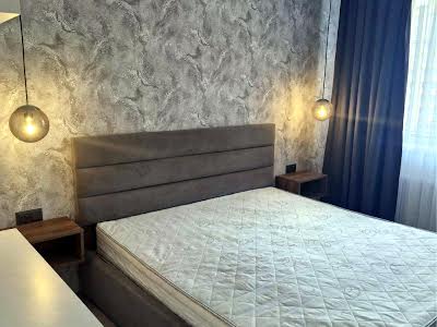 квартира по адресу Боголюбова ул., 27