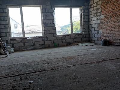 дом по адресу с. Рожны, Шкільна