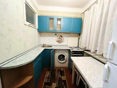 квартира за адресою Київ, Кубанської України вул. (Маршала Жукова), 30