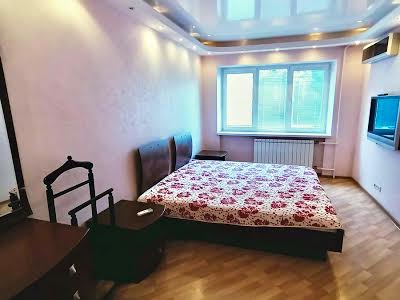 квартира по адресу Михаила Бойчука ул. (Киквидзе), 13-В