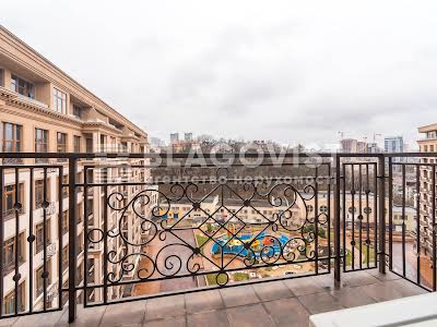 квартира за адресою Михайла Бойчука вул. (Кіквідзе), 19-А