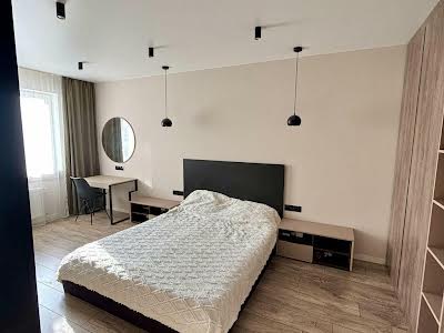 квартира за адресою Новопольова вул., 2
