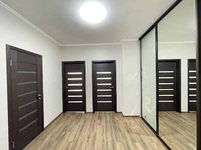 квартира за адресою Драгоманова вул., 2