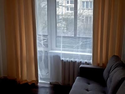 квартира за адресою Кубанської України вул. (Маршала Жукова), 21