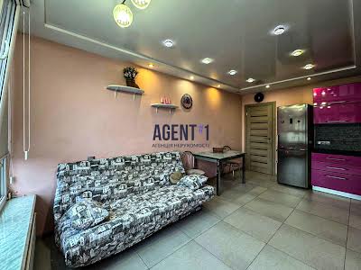 квартира по адресу Львовская ул., 7
