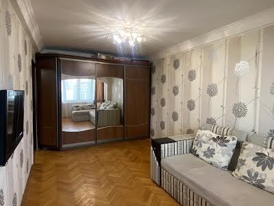 квартира за адресою Амвросія Бучми бульв., 5/1