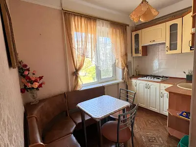 квартира за адресою Європейська вул. (Малиновського), 30