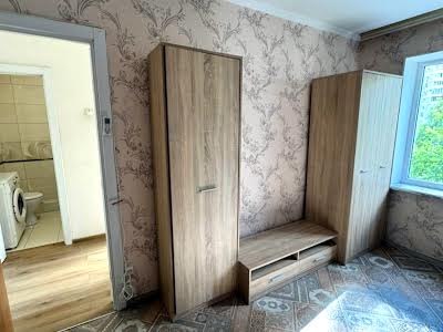квартира за адресою Олега Мудрака вул. (Генерала Наумова), 19