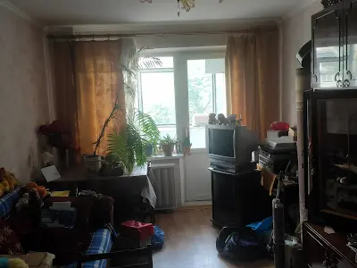 квартира за адресою Романа Шухевича просп. (Генерала Ватутіна), 22-А