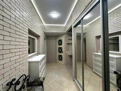 квартира за адресою Берестейський просп. (Перемоги), 77а