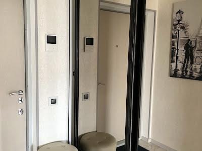 квартира по адресу Ревуцкого ул., 9