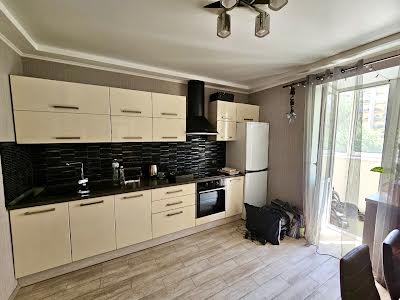 квартира за адресою с. Чайки, Валерія Лобановського вул., 19
