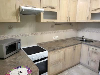 квартира за адресою Регенераторна вул., 4к2