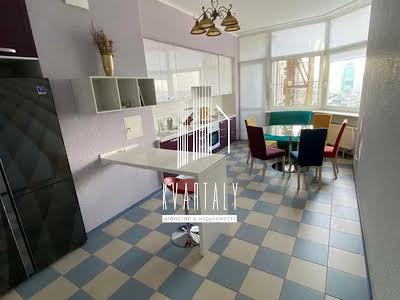 квартира за адресою Провіантська, 3