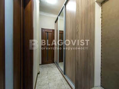 квартира за адресою Кловський узвіз, 4
