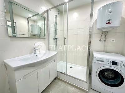 квартира за адресою Дегтярівська вул., 26-А