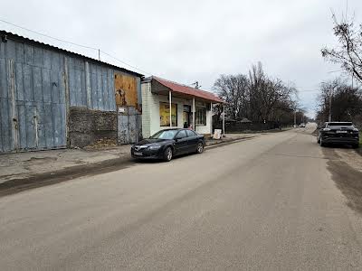 коммерческая по адресу Травнева, 129