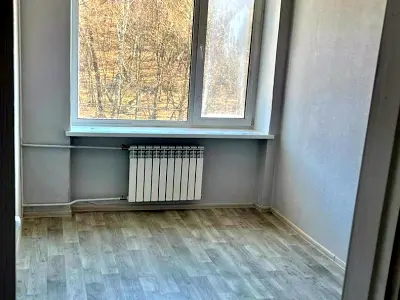 комерційна за адресою Холодноярська вул. (Кайсарова), 11