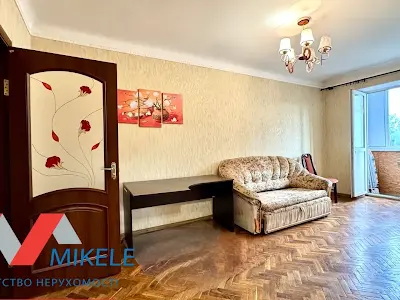 квартира за адресою Набережно-Хрещатицька вул., 35