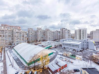 квартира за адресою Драгоманова вул., 25