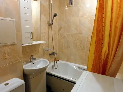 квартира по адресу Любомира Гузара просп. (Космонавта Комарова), 8
