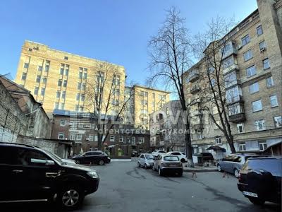 квартира за адресою Велика Васильківська вул. (Червоноармійська), 71