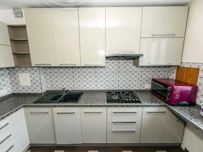 квартира за адресою Драгоманова вул., 25