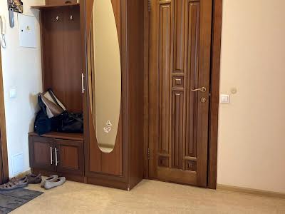 квартира за адресою Ованеса Туманяна вул., 3