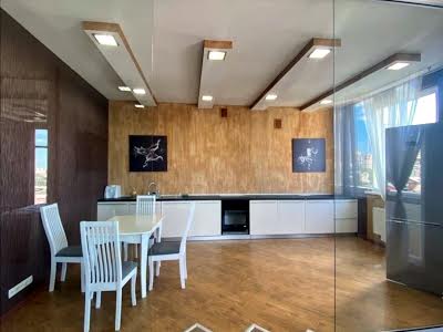 квартира за адресою Миколаївська вул. (Короленка), 23