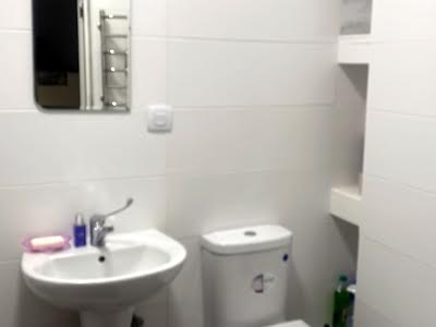 квартира за адресою Соборна вул., 105б