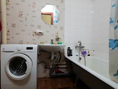 комната по адресу Олены Пчилки ул., 4