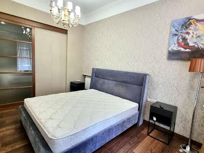 квартира за адресою Київ, Лютеранська вул., 13