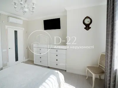 квартира за адресою Ревуцького вул., 40-Г