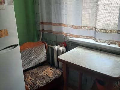 кімната за адресою Озерна вул., 4