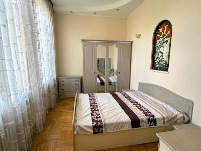 квартира за адресою Євгена Чикаленка вул. (Пушкінська), 39