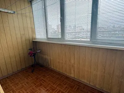 квартира за адресою Прилужна вул., 4/15