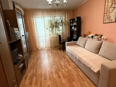 квартира за адресою Озерна вул., 14