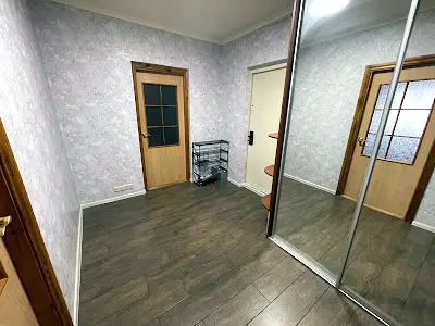 квартира за адресою Драгоманова вул., 12