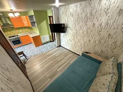 квартира за адресою Боголюбова вул., 10