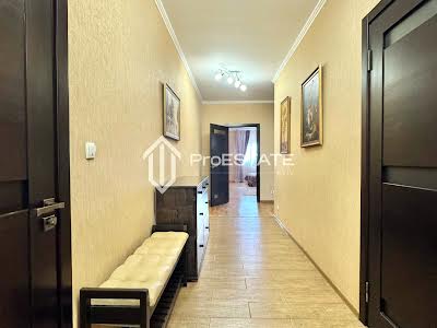 квартира по адресу Киев, Бориспольская ул., 4
