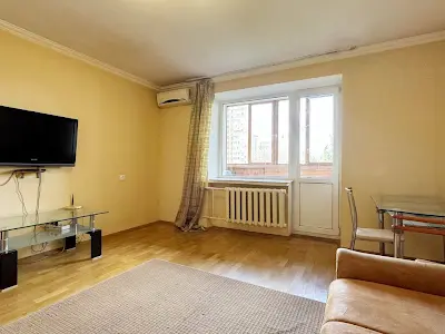 квартира за адресою Голосіївський просп. (40-річчя Жовтня), 25