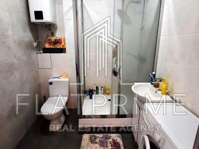 квартира за адресою Набережно-Хрещатицька вул., 33