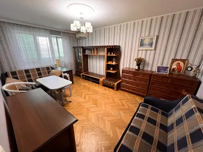 квартира по адресу Зои Гайдай ул., 10