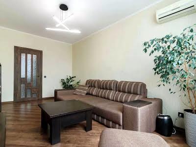 квартира за адресою Урлівська вул., 23-А
