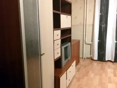 квартира за адресою Милославська вул., 32