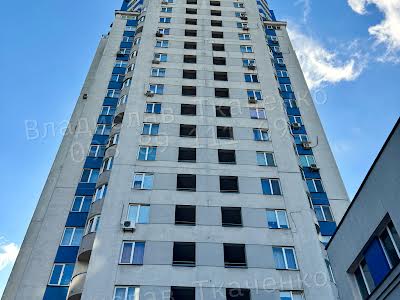 квартира за адресою Дмитра Чижевського вул. (Петра Чаадаєва), 2