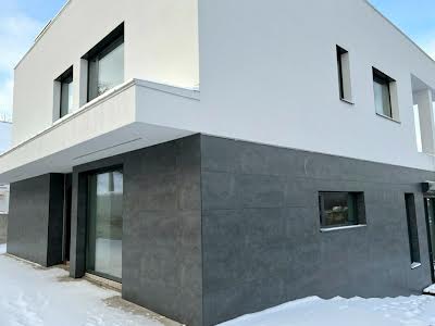 дом по адресу Парниковая ул., 5